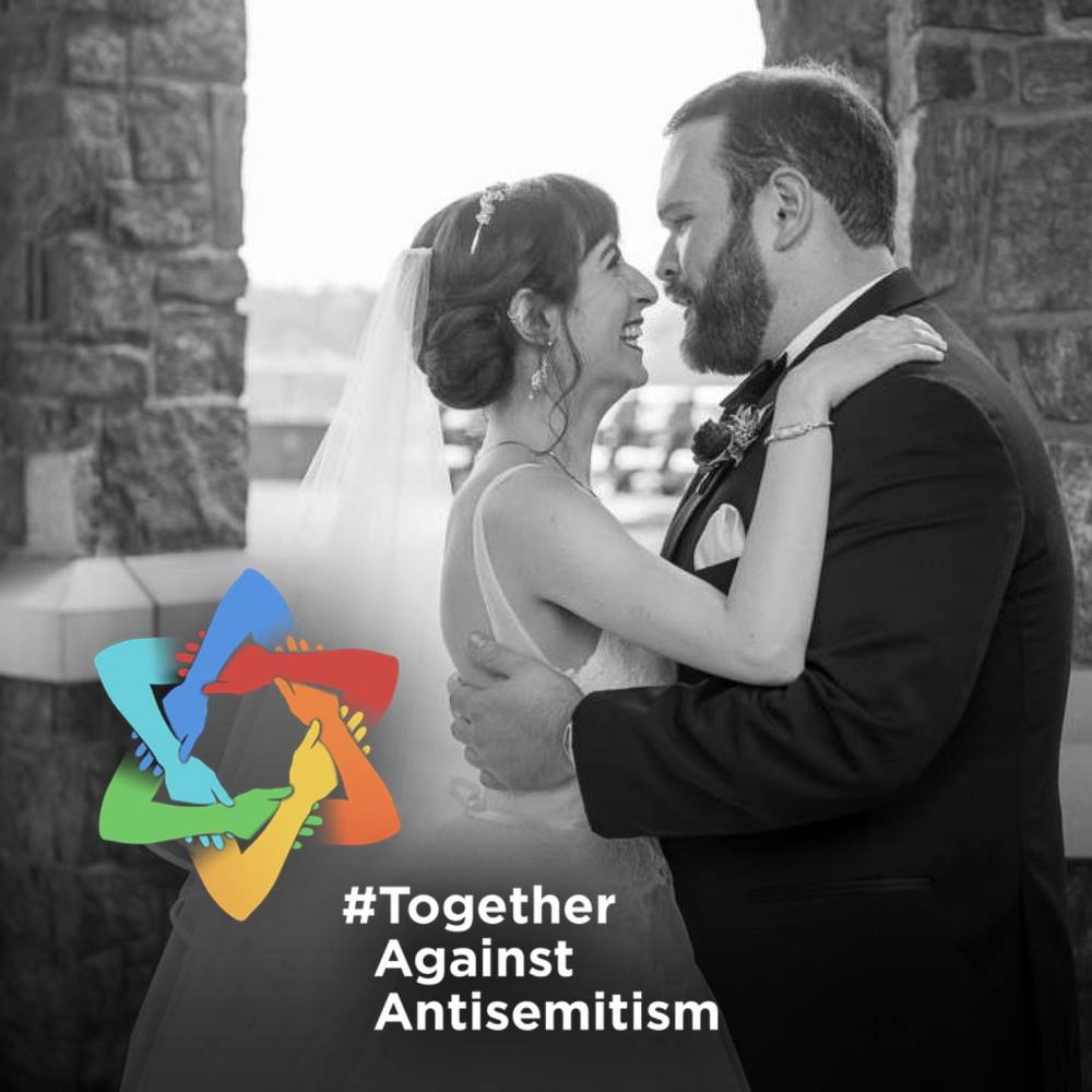 Meet your Posher, Dara